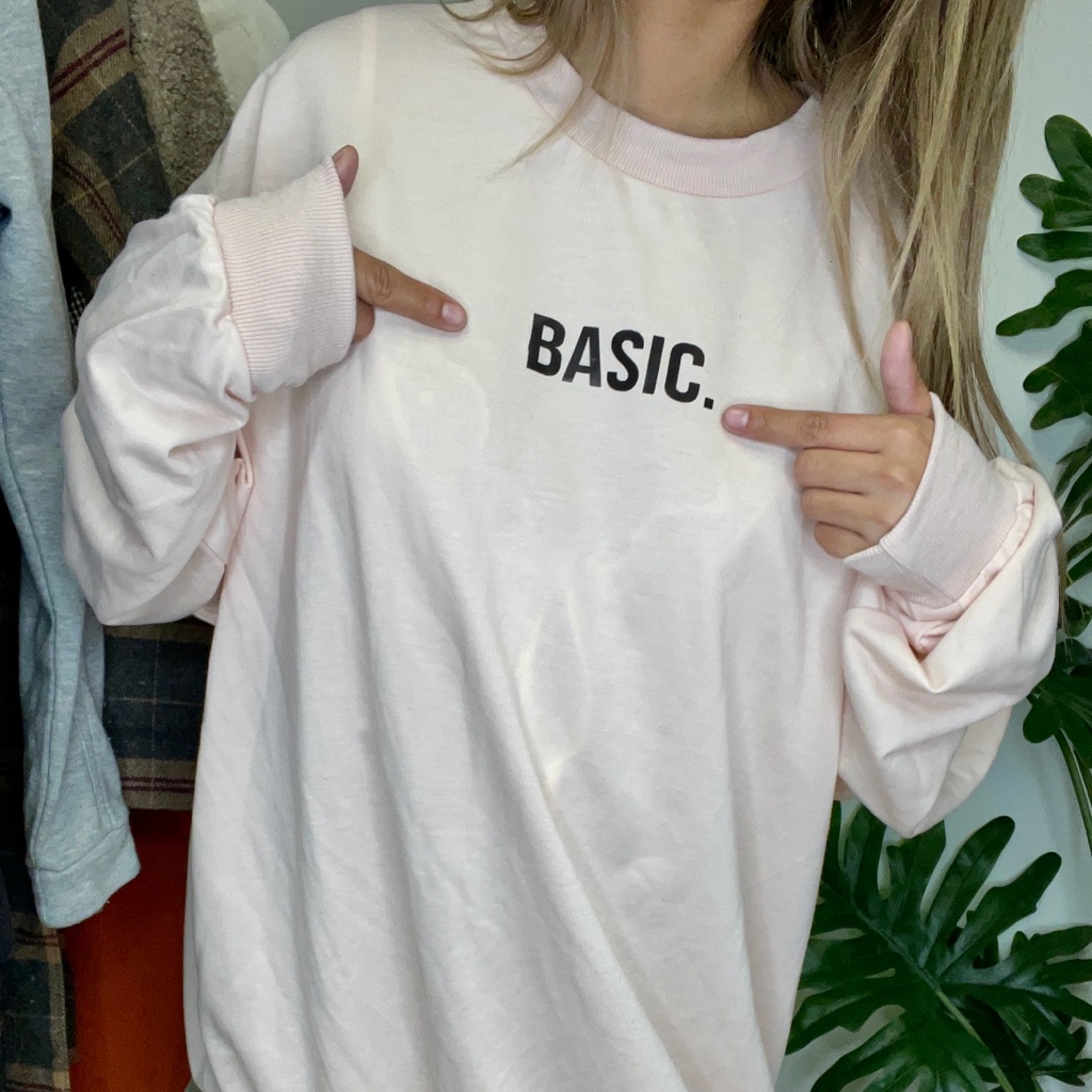Small Oversized Throw Over Basic Sweatshirt